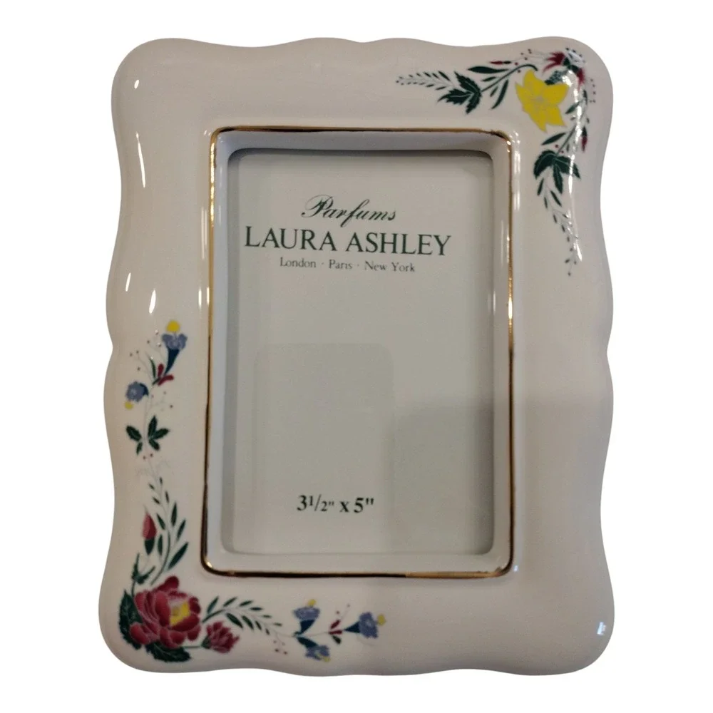 Vintage Laura Ashley Set Of 2 Floral Cottage Core Photo Frames (3.5x5 and 4x6)